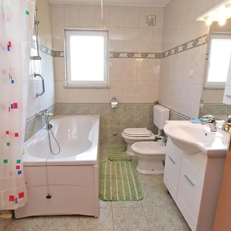 Fuer 4 Personen Ca 70 Qm In Flengi, Istrien Istrische Riviera Appartement Flengi