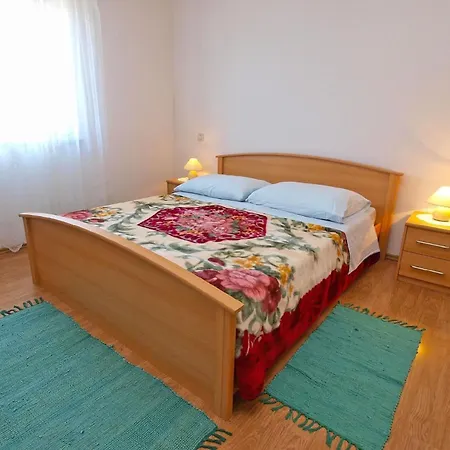 Apartment Fuer 4 Personen Ca 70 Qm In Flengi, Istrien Istrische Riviera Flengi